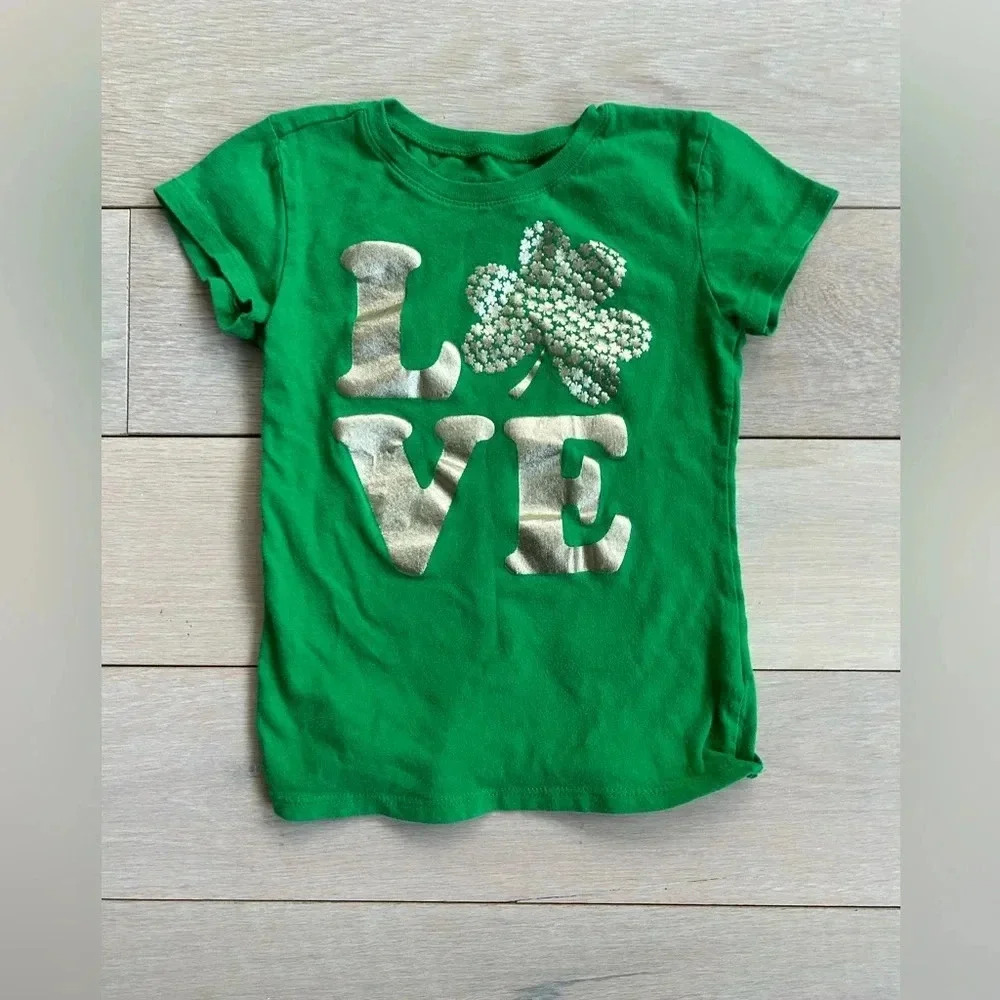 Love clover tshirt‎